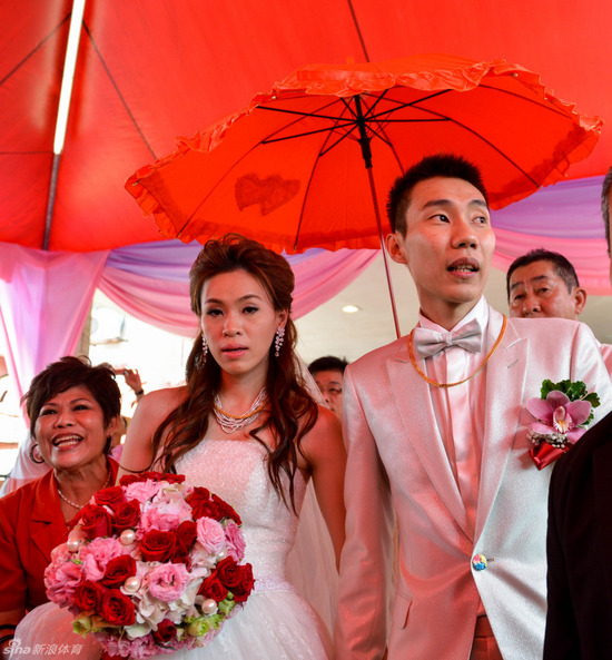 馬來羽毛名將李宗偉大婚 李永波鮑春來陶菲克到場祝賀