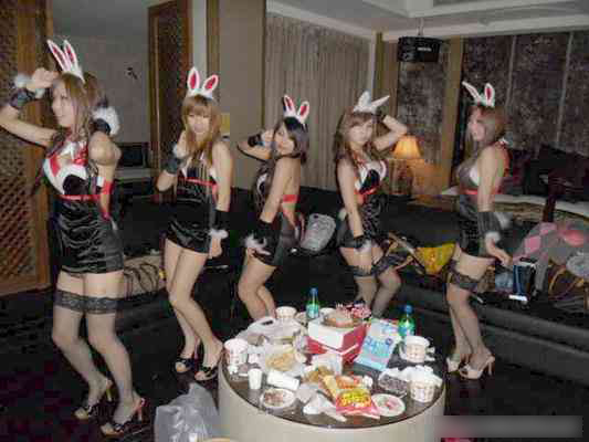 性開放彌漫大學校園 家長憂心啊