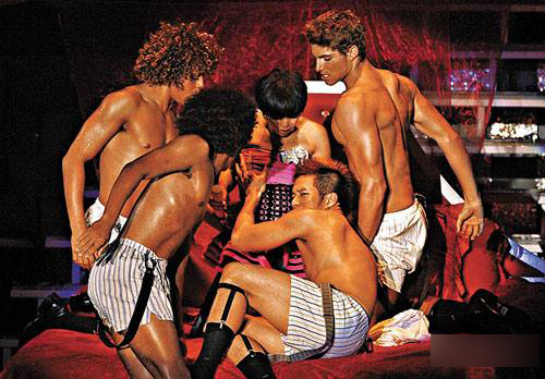 明星演唱會(huì)霹靂震震 各種秀底線