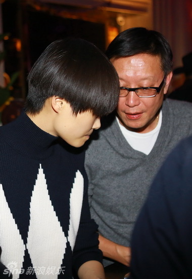 黃曉明生日派對化身蝙蝠俠 范冰冰劉亦菲到場未見女友Baby