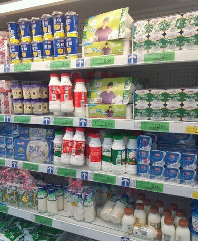 超市貨架1.5至1.8米系黃金區(qū)間 專擺價高臨期貨