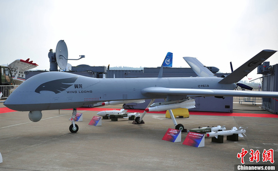 中國空軍精彩表演驚艷航展