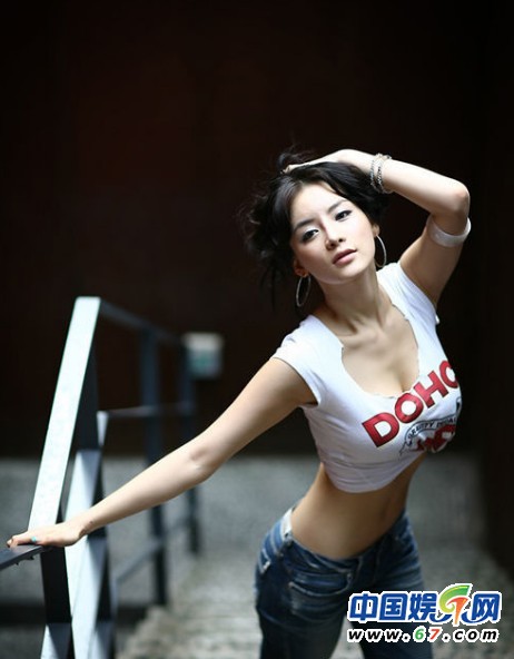 韓國(guó)五大車模整容前后驚悚對(duì)比