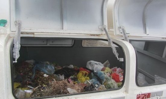 5流浪男童垃圾箱中避寒被悶死 當日僅6℃夜降雨