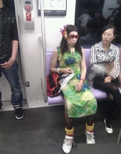 女人一發(fā)狠 誰(shuí)也擋不住！