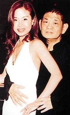 中國(guó)“干爹文化”尷尬了誰(shuí)？