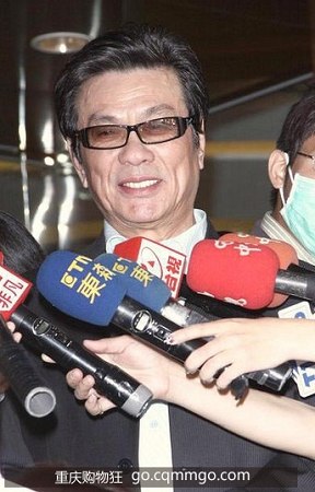 中國(guó)“干爹文化”尷尬了誰(shuí)？