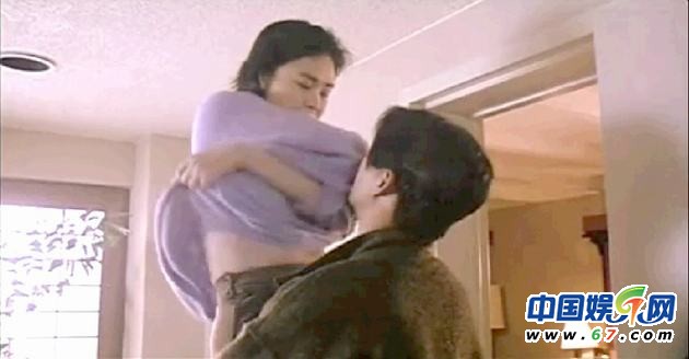 周潤(rùn)發(fā)與83年港姐冠軍楊雪儀 《夢(mèng)中人》激情戲曝光