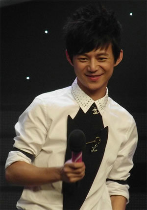 湖南臺(tái)女主持內(nèi)斗真相 舒高婚變引危機(jī)(組圖)