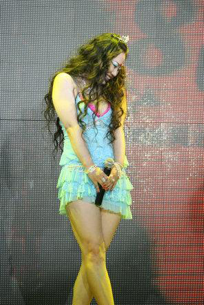 明星演唱會(huì)上各種內(nèi)涵圖 雷死了