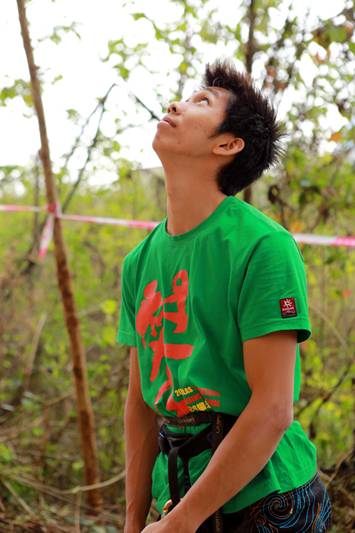 C:\Documents and Settings\liwenliang\桌面\2012KAILAS陽朔攀巖節(jié) 跟著阿揮去攀巖\10.jpg