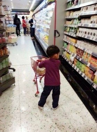 李嘉欣曬兒子近照。