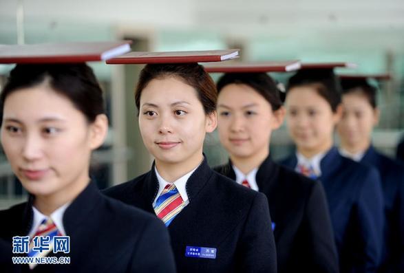 #（社會(huì)）（3）“高鐵之花”備戰(zhàn)哈大高鐵開行