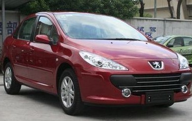 東風標致天窗漏水 4S店要收費拆卸查原因