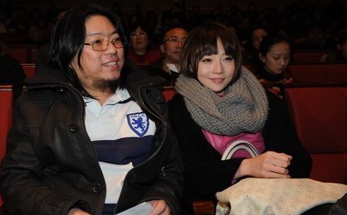 王寶強(qiáng)娶?；ㄟx美冠軍戀諧星 絕色女星嫁丑男(組圖)