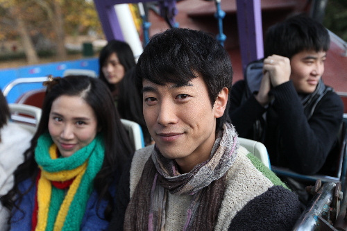 愛情喜劇島城熱拍 青島新星擔(dān)綱女一號(hào)