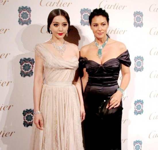 網(wǎng)友吐槽女星同場(chǎng)比拼