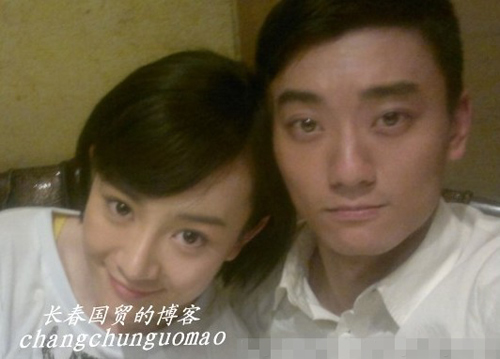 圖揭熟臉明星的隱秘戀情 原來(lái)他們是一對(duì)啊