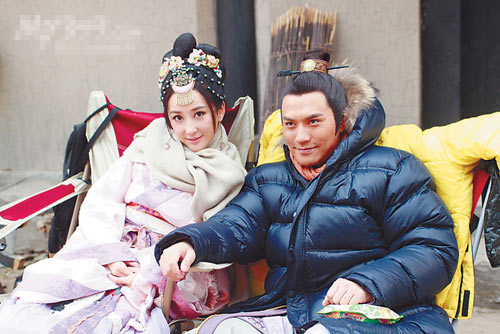 圖揭熟臉明星的隱秘戀情 原來他們是一對啊