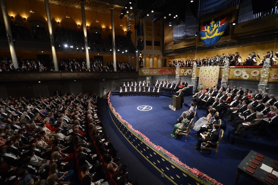 當(dāng)?shù)貢r(shí)間12月10日，2012年諾貝爾和平獎(jiǎng)?lì)C獎(jiǎng)儀式在奧斯陸市政廳舉行。