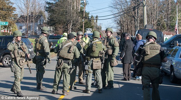 美國(guó)小學(xué)發(fā)生槍擊案 美國(guó)小學(xué)發(fā)生槍擊案