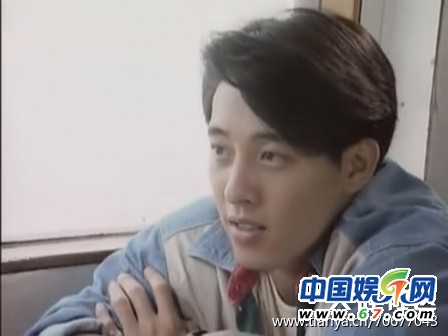 TVB沒(méi)捧起來(lái)的花美男 江華