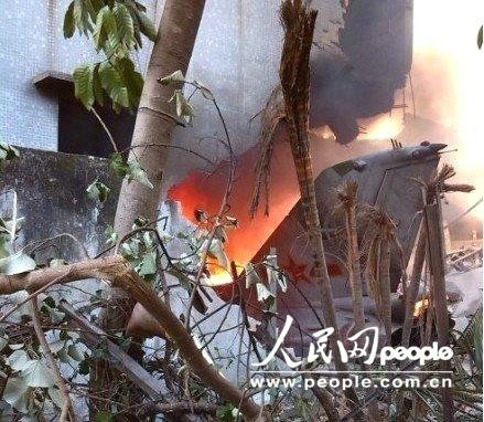 資料圖：2012年12月4日一架中國(guó)殲-7在廣東汕頭市赤窖村墜毀。