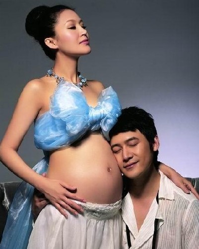 朱茵餐廳怒吼孫儷街邊發(fā)飆 揭?jiàn)蕵?lè)圈“母老虎”