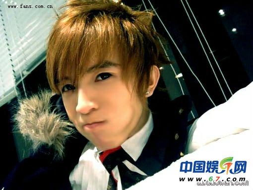 盤點可男可女的逆天明星 張根碩林青霞李準(zhǔn)基(圖)