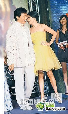 揭秘被成龍大哥強吻過的明星 男女通吃口味重