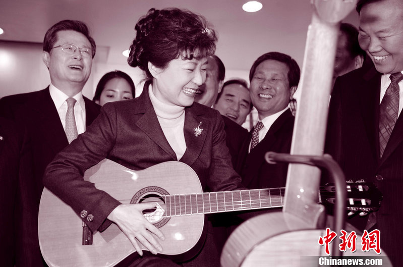 韓國(guó)“冰公主”——樸槿惠珍貴資料圖 韓國(guó)“冰公主”——樸槿惠珍貴資料圖