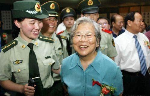 中國“紅色后代”現(xiàn)狀 中國“紅色后代”現(xiàn)狀