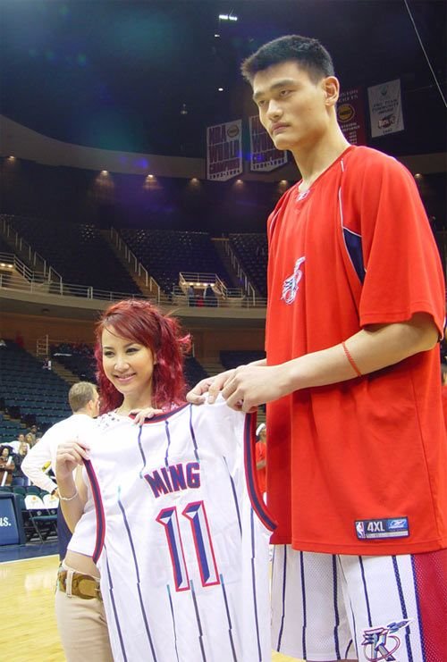 明星們的驚人囧照 張張有亮點(diǎn)