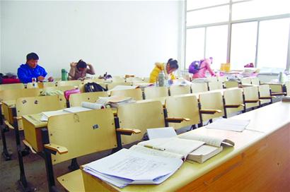 高?，F(xiàn)蹭飯蹭課一族