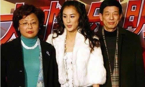 明星顯赫家世背景揭秘:柯藍(lán)祖父是開國(guó)元?jiǎng)?組圖)