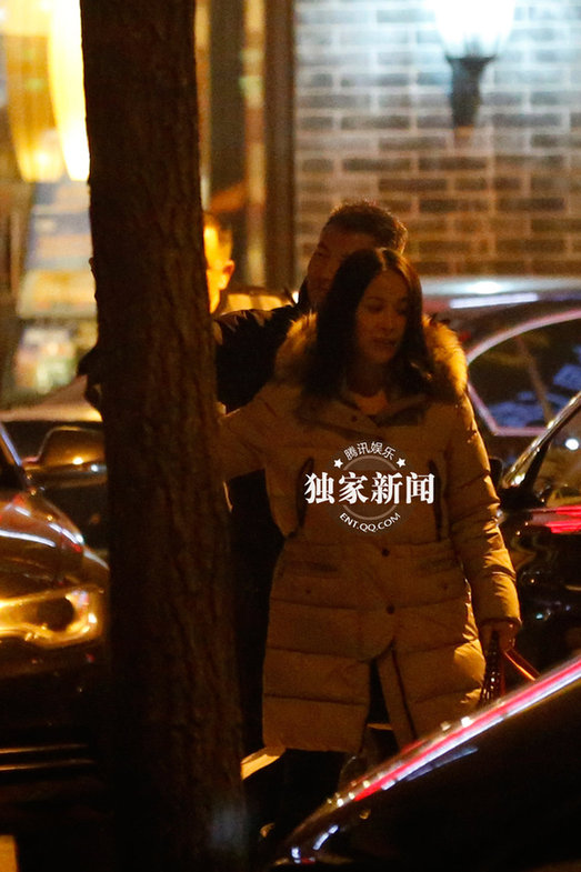 那英攜夫款待好聲音學(xué)員