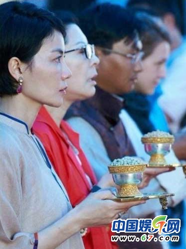 王菲與佛友聚會合影