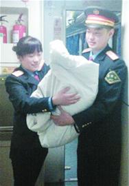 孕婦突然臨盆火車為她剎一腳 孕婦突然臨盆火車為她剎一腳