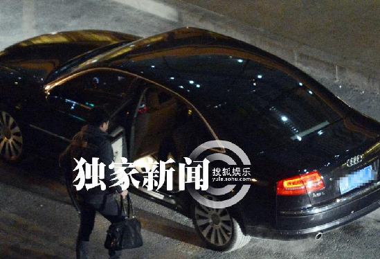 大S深夜獨自抵京 汪小菲豪車摘軍牌似因“萬達公子”