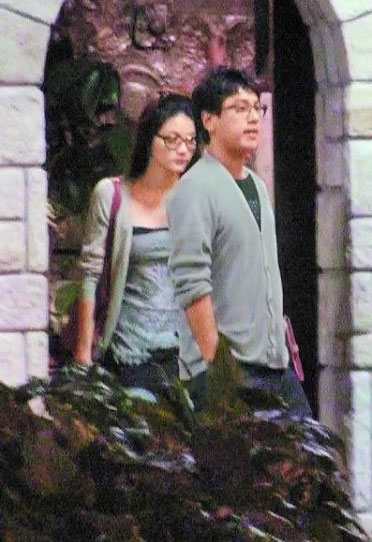 吳亞馨與朱孝天復合游日本