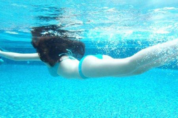 女星絕密比基尼照