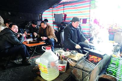 來(lái)到李村集 樂(lè)不思“家”