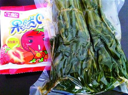 點(diǎn)心過期咋處理？賣到農(nóng)村小賣部！