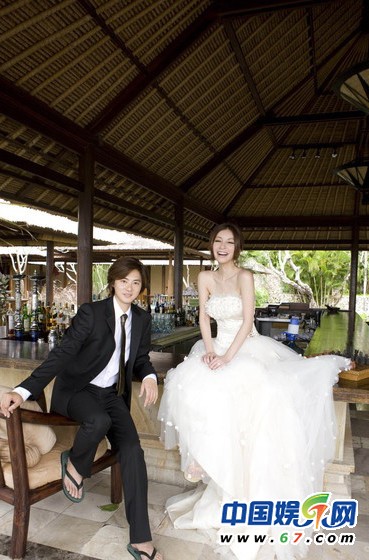 許維恩與前夫Alex昔日恩愛照