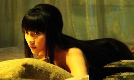 女星為藝術(shù)而裸露百態(tài) 大尺度