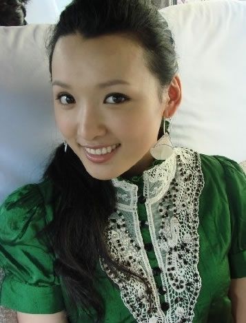 趙本山旗下的美女誰(shuí)吸金最多？