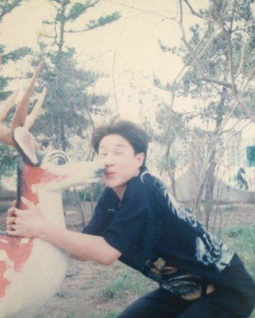 小沈陽(yáng)曬自己14年前青蔥照。