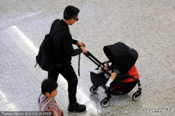 孫儷獨自攜子出游 婚后生活揭秘