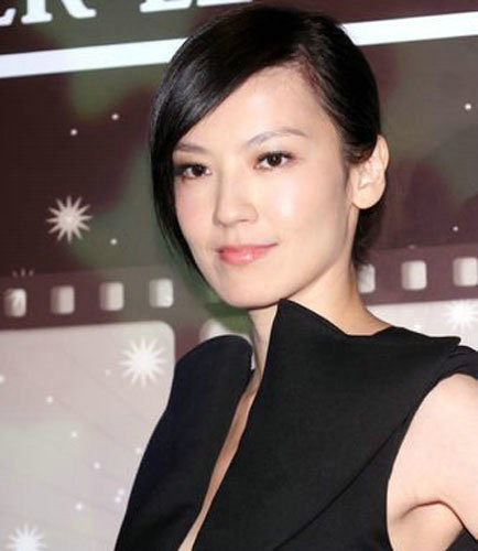 揭秘臺(tái)灣藝人的生存實(shí)況：被潛、被虐、被賣肉！