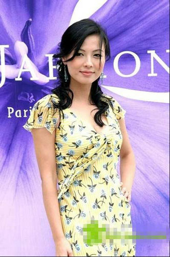 揭秘臺(tái)灣藝人的生存實(shí)況：被潛、被虐、被賣(mài)肉！